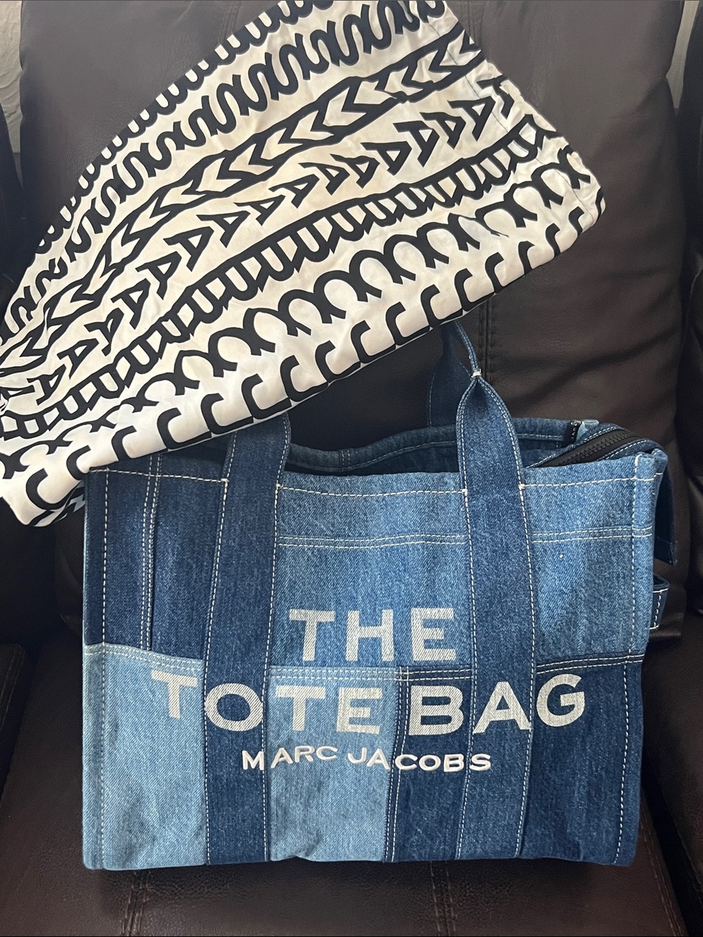 Marc Jacobs The Tote Bag Large Denim Patchwork Tote - Blue - Picture 9 of 12